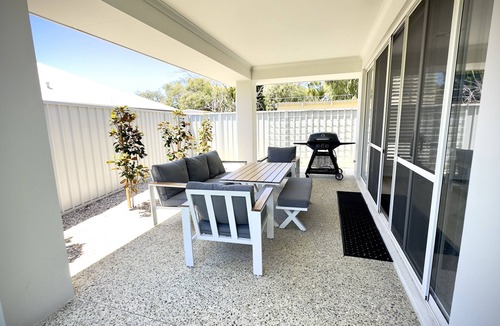 West Busselton House | GRACE - Timeless Style in Central Location