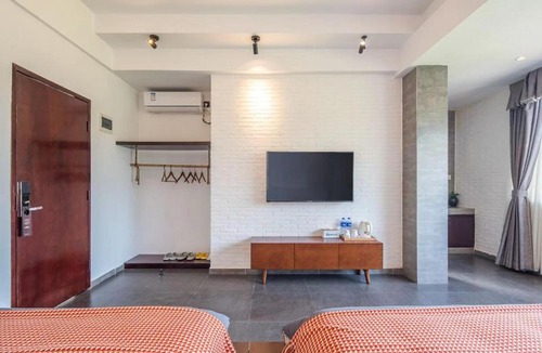 Huadu Hotel | Grand airport hotel by Guangzhou Konggang -Free shuttle bus 24Hours