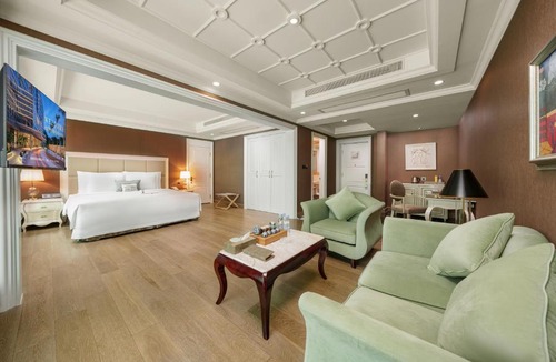 Xiangzhou District Hotel | Grand Bay Hotel Zhuhai