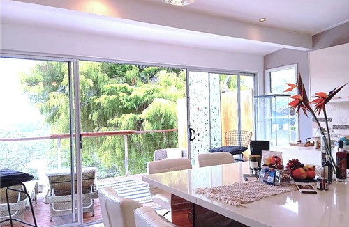 Castlecrag House | Grand Haven House for Biz&Remote! City close! Majestic water view! Eco-friendly!