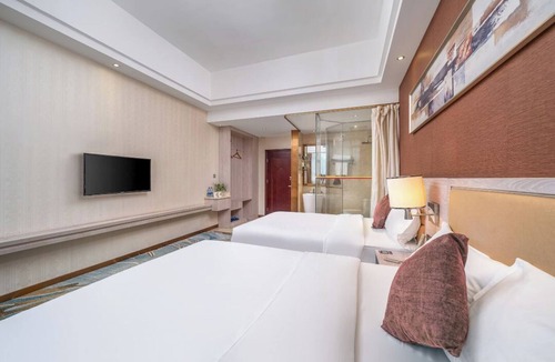 Yuexiu Hotel | Grand Hyatt International Hotel & Free Airport Shuttle, Free VPN, Penguin Airport Hotel.