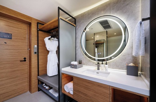 Huadu Hotel | Grand Mercure Guangzhou Baiyun International Airport