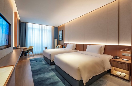 Donggang District Hotel | Grand Mercure Rizhao Haiqu