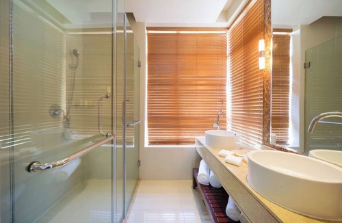 Jiyang Hotel | Grand Mercure Sanya Yalong Bay