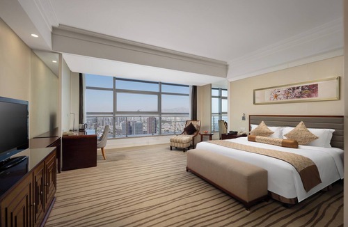 Xuejiadao Hotel | Grand New Century Hotel