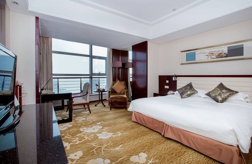 Xuejiadao Hotel | Grand New Century Hotel