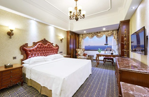 Qingdao City Center Hotel | Grand Regency Hotel