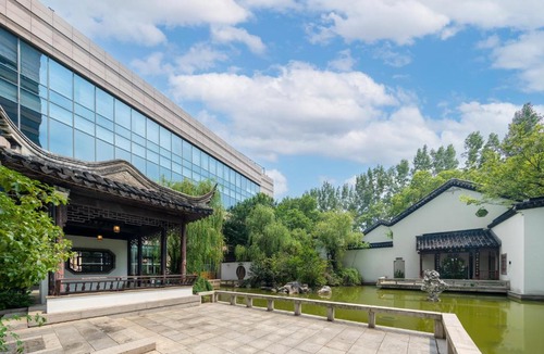 Xinwu District Hotel | Grand Rezen Hotel Wuxi