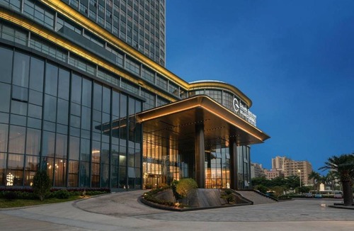 Shajing Hotel | Grand Skylight International Hotel Haoyue Shenzhen Baoan Int'l Exhibition Center