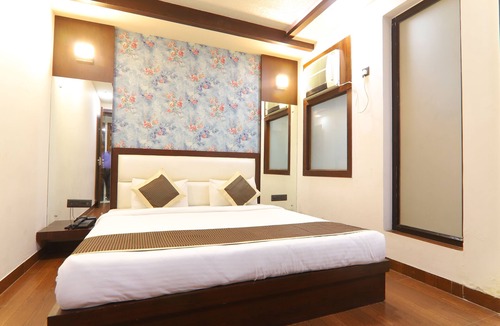 Taj Ganj Hotel | Grand Sparrow Inn Hotel, Agra