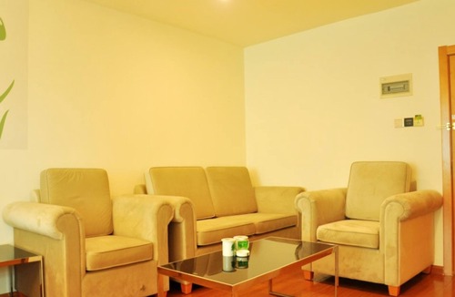 Jiyang Hotel | GreenTree Alliance Sanya Jiyang District Yalongwan Road Hotel