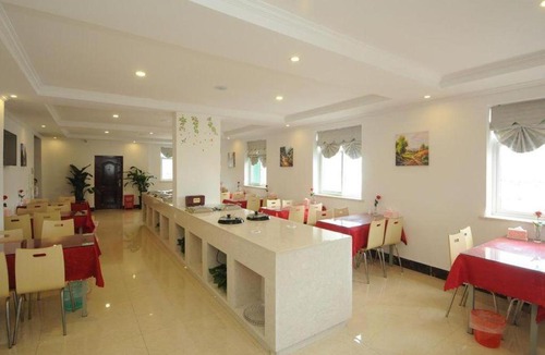 Yaohai Hotel | GreenTree Inn Anhui Yaohai District MingGuang Road Bus Station Express Hotel