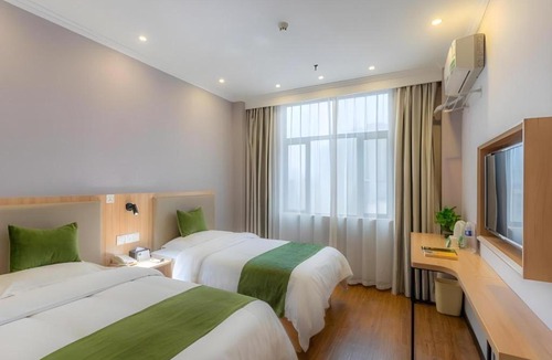 Yaohai Hotel | GreenTree Inn Anhui Yaohai District MingGuang Road Bus Station Express Hotel