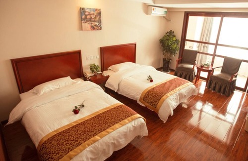 Guanyun Xian Hotel | GreenTree Inn Express Guanyun Zhenxing Garden
