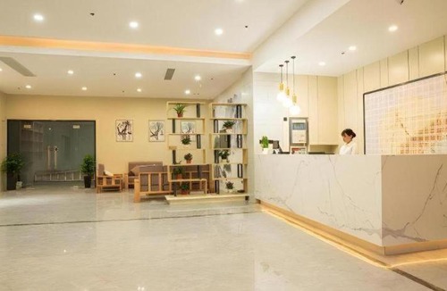 Fengqiao Liuzu Hotel | GreenTree Inn Express Suzhou Luzhi Ancient Town Scenic Area Xiaoshi Road