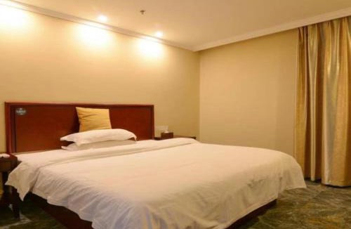 Jingkou District Hotel | GreenTree Inn JiangSu ZhenJiang DingMao Industrial Park WoDe Square Express Hotel