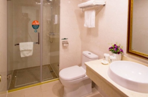 Xingbin District Hotel | GreenTree Inn LaiBin DaQiao Road YeJin Road Express Hotel
