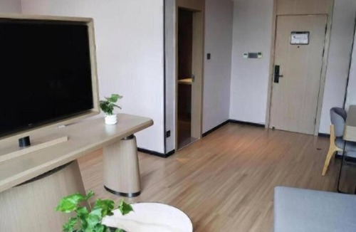 Weiting Hotel | Greentree Inn Mong Kok Express Hote
