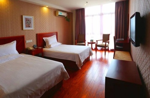 Chongchuan Hotel | GreenTree Inn Nantong Development Zone Central Avenue Hotel