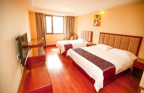 Xuejiadao Hotel | GreenTree Inn Shandong Qingdao Wuyishan Road Jiashike Shopping center Business Hotel