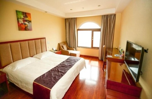 Xuejiadao Hotel | GreenTree Inn Shandong Qingdao Wuyishan Road Jiashike Shopping center Business Hotel