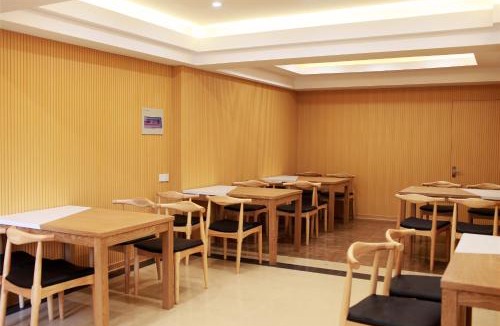 Fanshi Hotel | GreenTree Inn Shanxi YizhouFanshi Bus Station Business Hotel