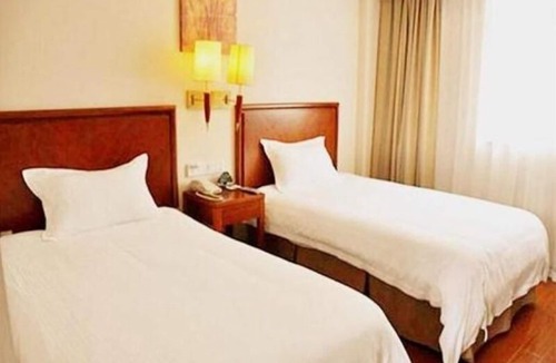 Kunshan Hotel | GreenTree Inn Suzhou Kunshan PL Xinxing Rd Express hotel
