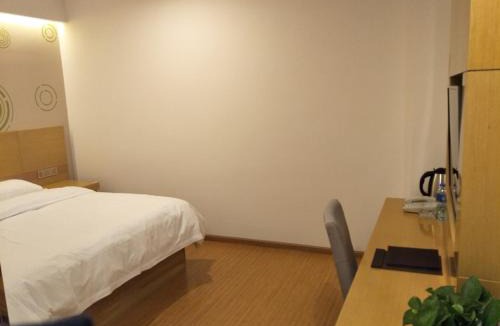 Dongli Hotel | GreenTree Inn Tianjin Dongli Development Zone Huamingzhen Airport Express Hotel