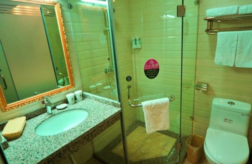 Chenggong Hotel | GreenTree Inn Yunnan Kunming Chenggong University City Shilin Street Express Hotel