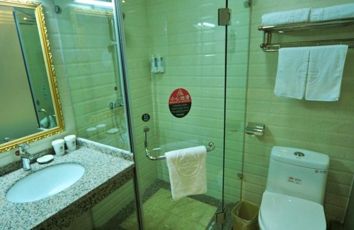 Chenggong Hotel | GreenTree Inn Yunnan Kunming Chenggong University City Shilin Street Express Hotel