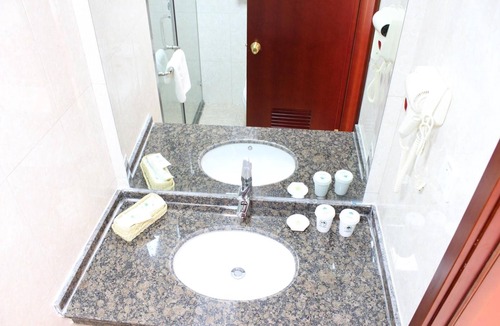 Yu County Hotel | GreenTree Inn Zhangjiakou YuCounty BusStation Business Hotel