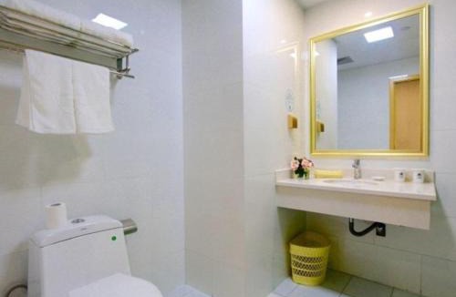 Xiuzhou Qu Hotel | GreenTree Inn Zhejiang Jiaxing Xiuzhou District Wangjiangjin Town Business Hotel