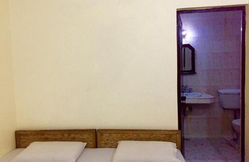 Varanasi Hotel | GRG Shanti Guest House Varanasi