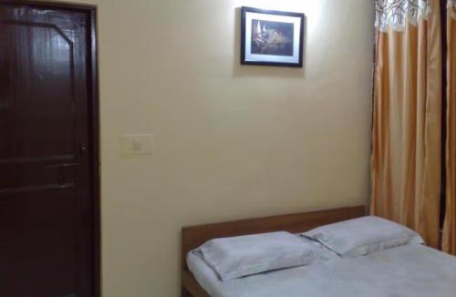 Varanasi Hotel | GRG Shanti Guest House Varanasi Near Manikarnika Ghat