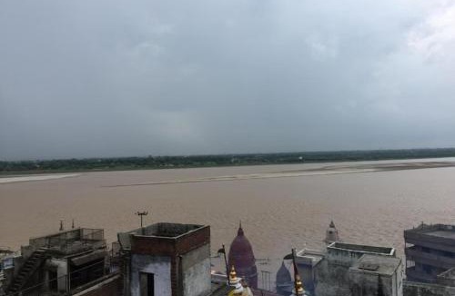 Varanasi Hotel | GRG Shanti Guest House Varanasi Near Manikarnika Ghat