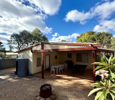 Second Valley House | Grundy Getaway - 8 Grundy Street