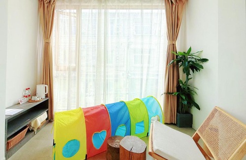 Lianhu Hotel | Guan Erjie Boutique Hotel (Huimin Street of Xi'an Bell Tower)