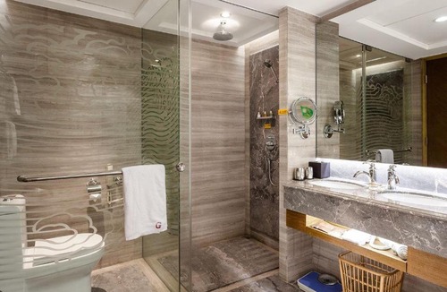 Tianhe Center Hotel | Guangzhou Good International Hotel
