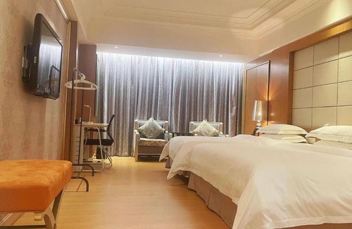 Tianhe Center Hotel | Guangzhou Good International Hotel