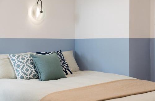 Panyu Apartment | Guangzhou South Station - University City - Olympic Garden Yue Times Square - Chimelong Tourist Resort - Vanke World Expo Business Center - 2 bathrooms - 4 bedrooms