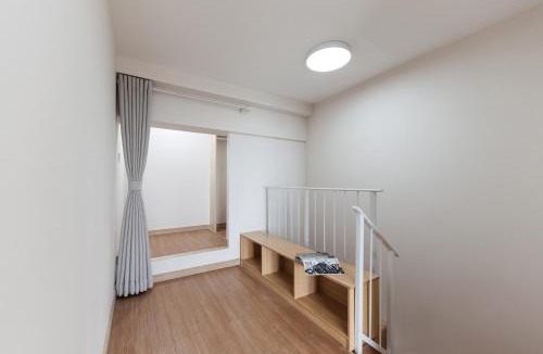Panyu Apartment | Guangzhou South Station - University City - Olympic Garden Yue Times Square - Chimelong Tourist Resort - Vanke World Expo Business Center - 2 bathrooms - 4 bedrooms