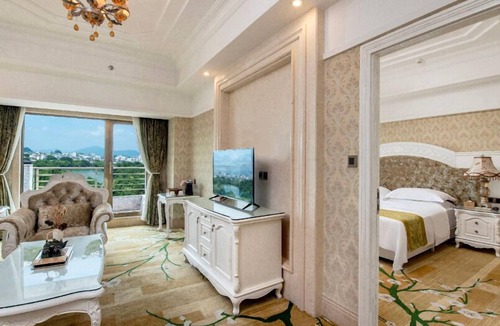 Xiufeng Hotel | Guilin Bravo Hotel Grand Wing