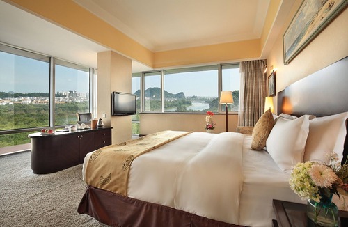 Xiufeng Hotel | Guilin Lijiang Waterfall Hotel