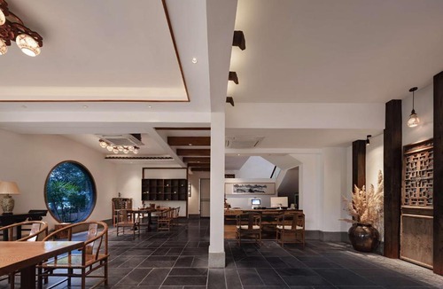 Xiufeng Hotel | Guilin Qingshanshe Hotel -Free pick up train station stay two nights