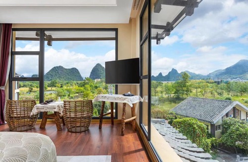 Xiufeng Hotel | Guilin Village Creek Inn -Beside the lake &Fee pick up service over three nights