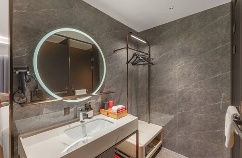 Nanming District Hotel | Guiyang Airport Outlets ECHENG Hotel