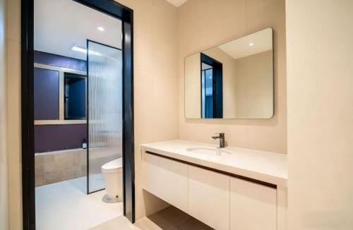 Yunyan District Apartment | Guiyng Aixin International Apartment Future Ark Store
