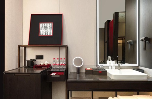 East Huanshi Road Hotel | GWEN JANE Hotel - Guangzhou Yuexiu TJ Metro Branch