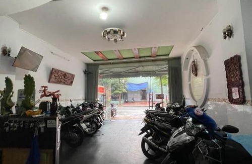 Cam Le Hotel | Hồng Ân Motel