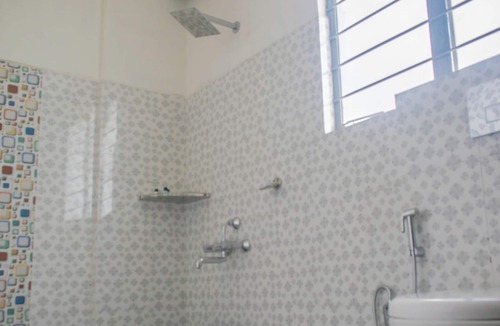 Shillong Hotel | H.N GUEST HOUSE
